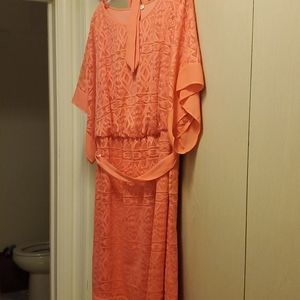 Casual dress never worn